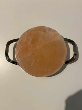 Ronde Himalaya zoutsteen kookplaat rond met RVS frame, 20 cm diameter